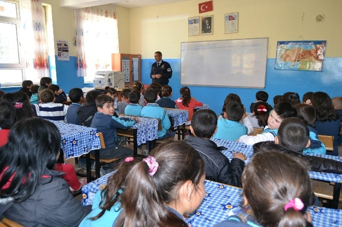Kulu\'da "Trafik Dedektifleri" Eğitimi Sürüyor