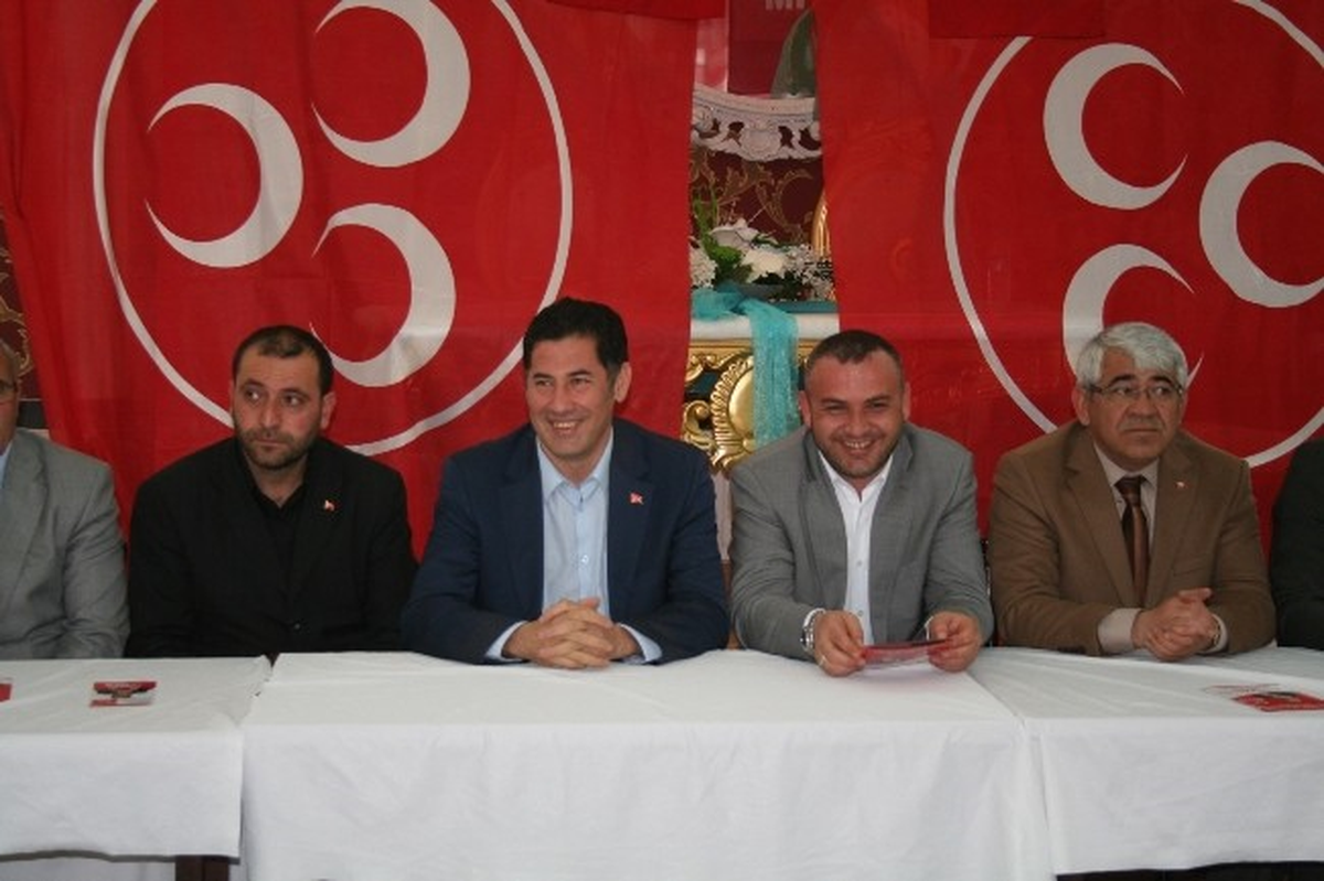 MHP Kars\'ta Adaylarını Tanıttı