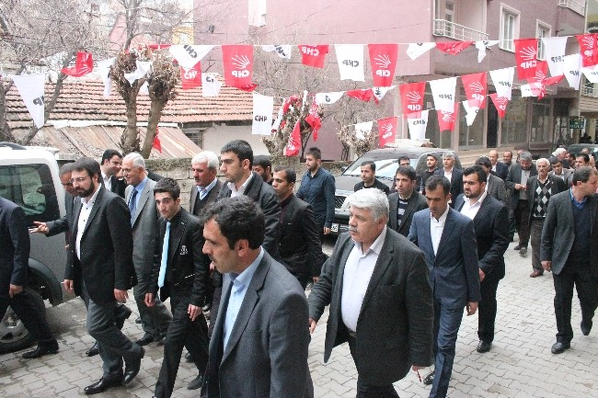 Özgen Uzunova Köyünü Ziyaret Etti