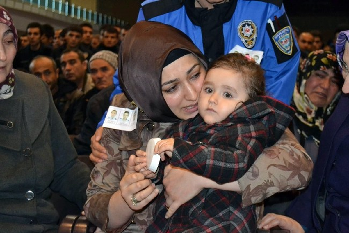 Polis Memuru Abdullah Kılıç\'ın Eşi Esma Kılıç Açıklaması