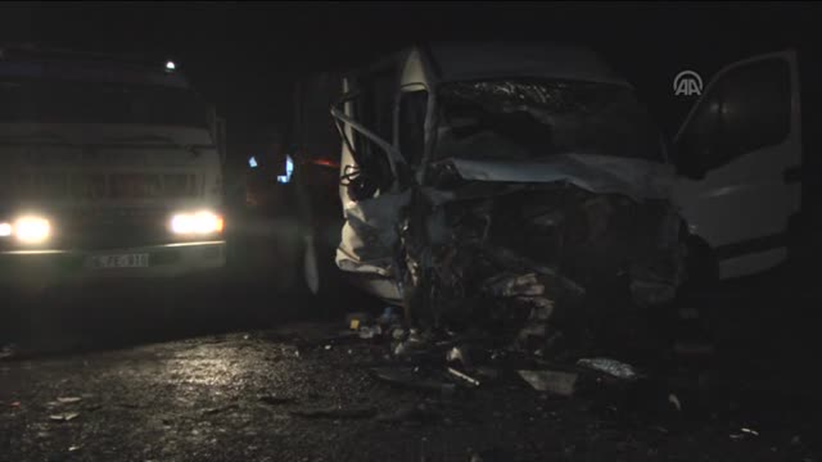 Sarıkamış\'ta trafik kazası: 2 yaralı