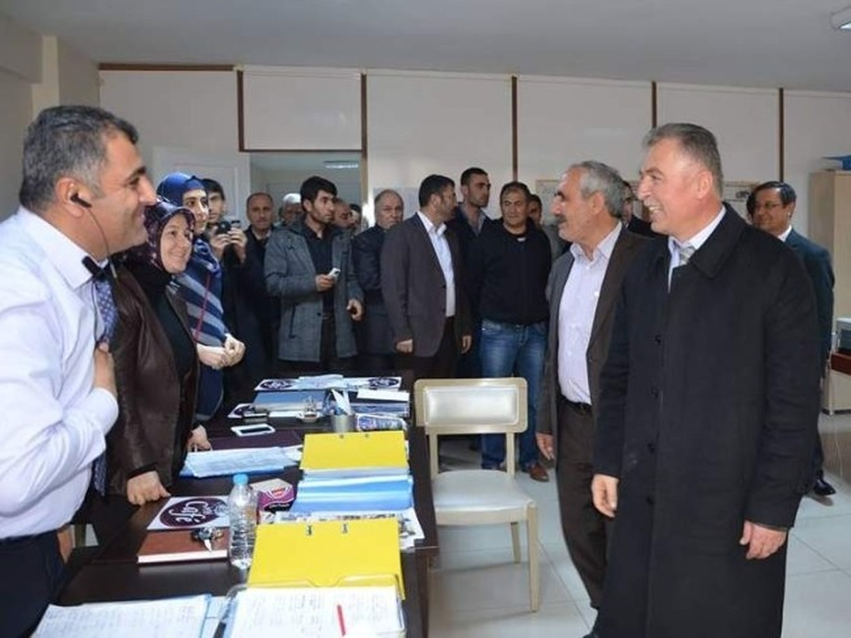 AK Parti İpekyolu Belediye Başkan Adayı Keyifli\'nin Seçim Çalışmaları