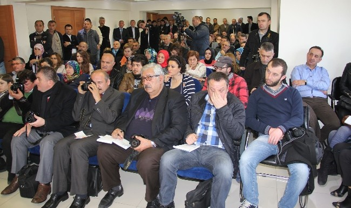 "Millet Ne Kılıçdaroğlu\'na Ne de Onun Partisine Güveniyor"