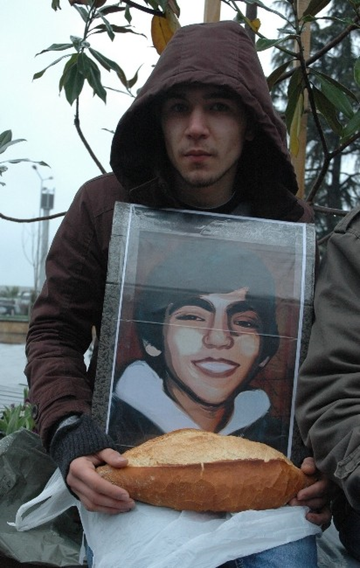 Berkin Elvan Eylemlerinin Simgesi Ekmek Oldu