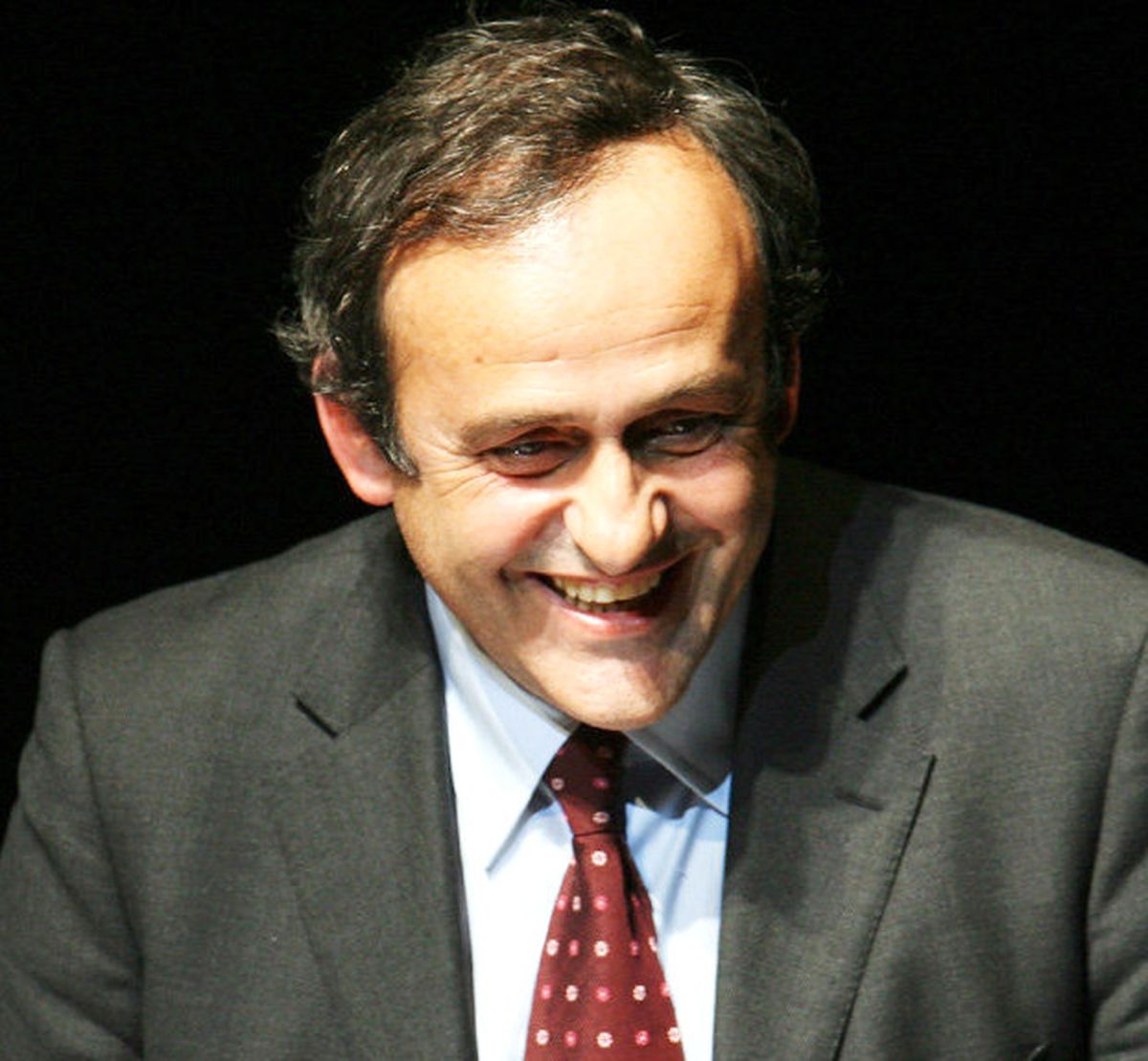 Platini, 5 Hakem Uygulamasını İstiyor