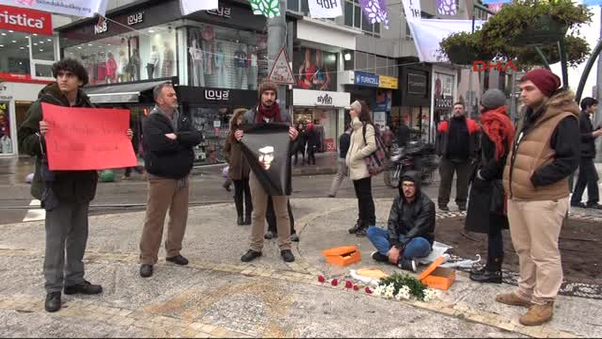 Berkin Elvan İçin Kadıköy Altıyol\'da Eylem