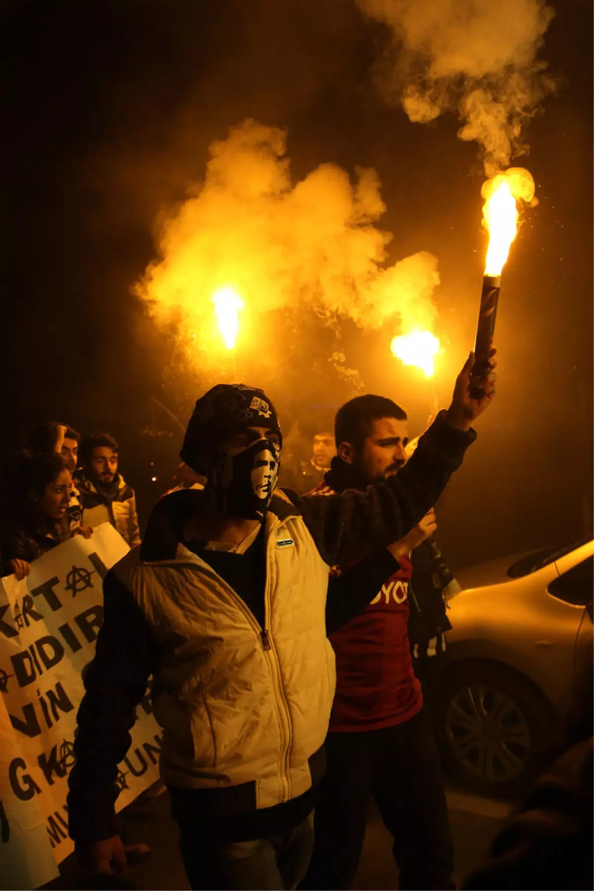 Türkiye Berkin Elvan\'a Ağlıyor