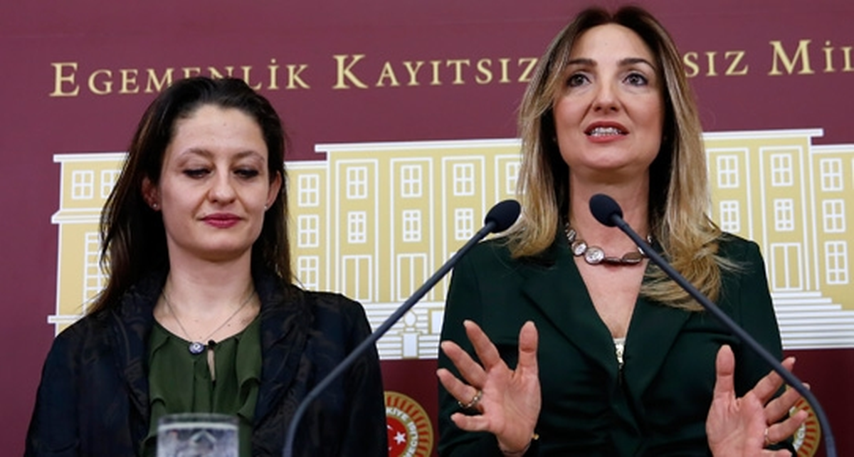 CHP Ankara Milletvekili Nazlıaka Gözyaşlarını Tutamadı