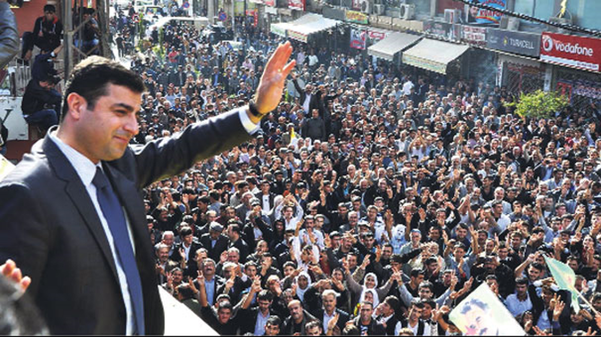 Toma\'ya Taşlı Saldırı