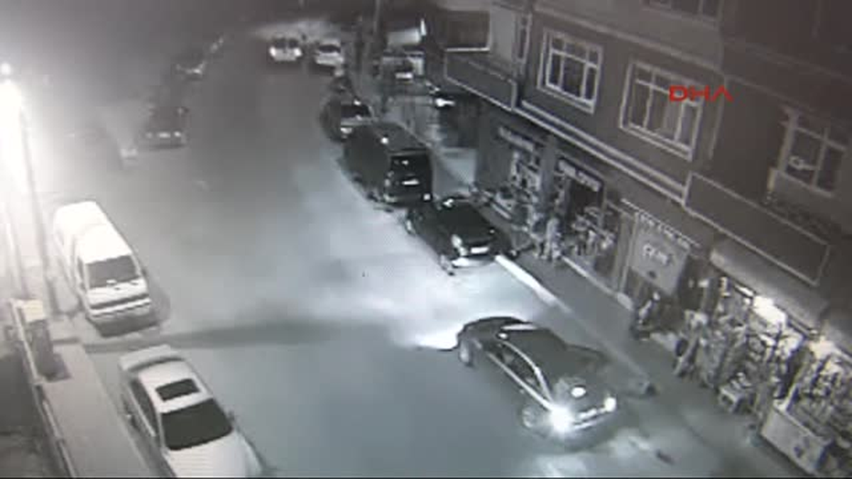 Eski Eşini Bıçakla Yaralayan Sanığa 12 Yıl 11 Ay Hapis