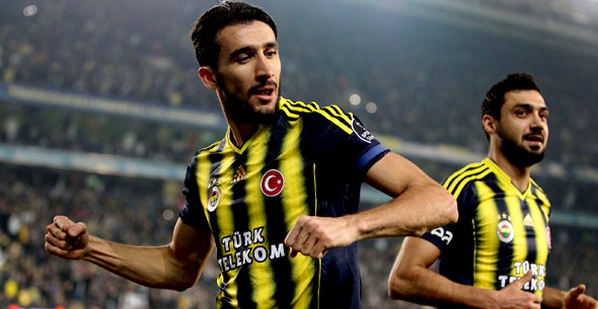 Everton, Mehmet Topal\'ın Peşinde