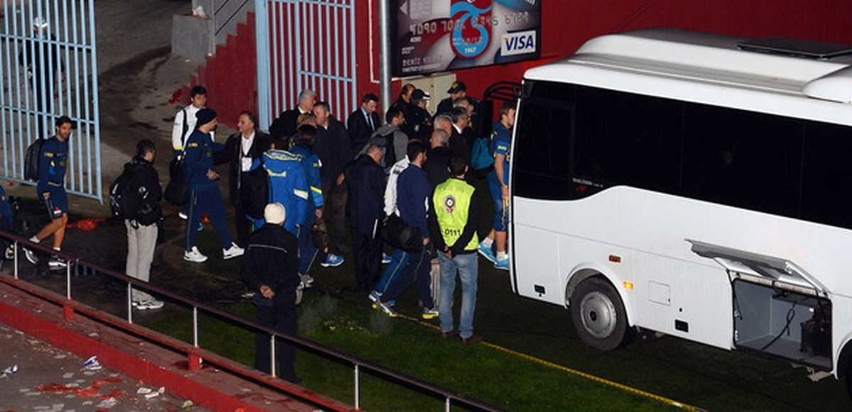 Fenerbahçe Kafilesi Trabzon\'dan Ayrıldı