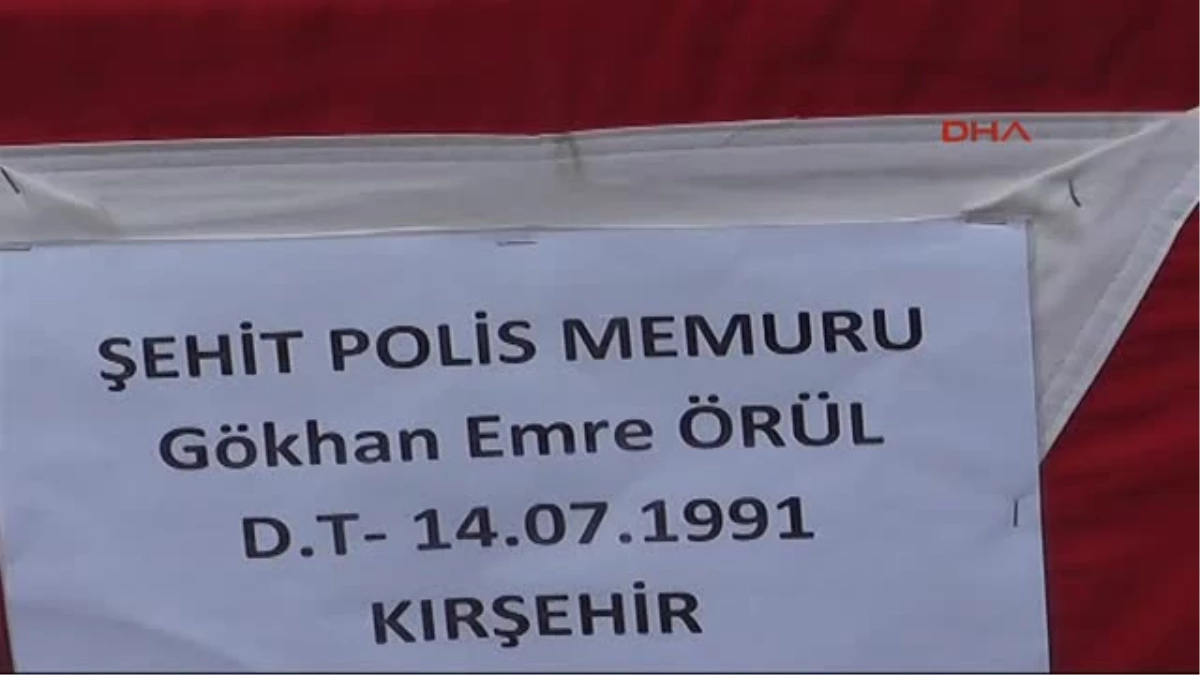 Şehit Polis, Kırşehir\'de Toprağa Verildi