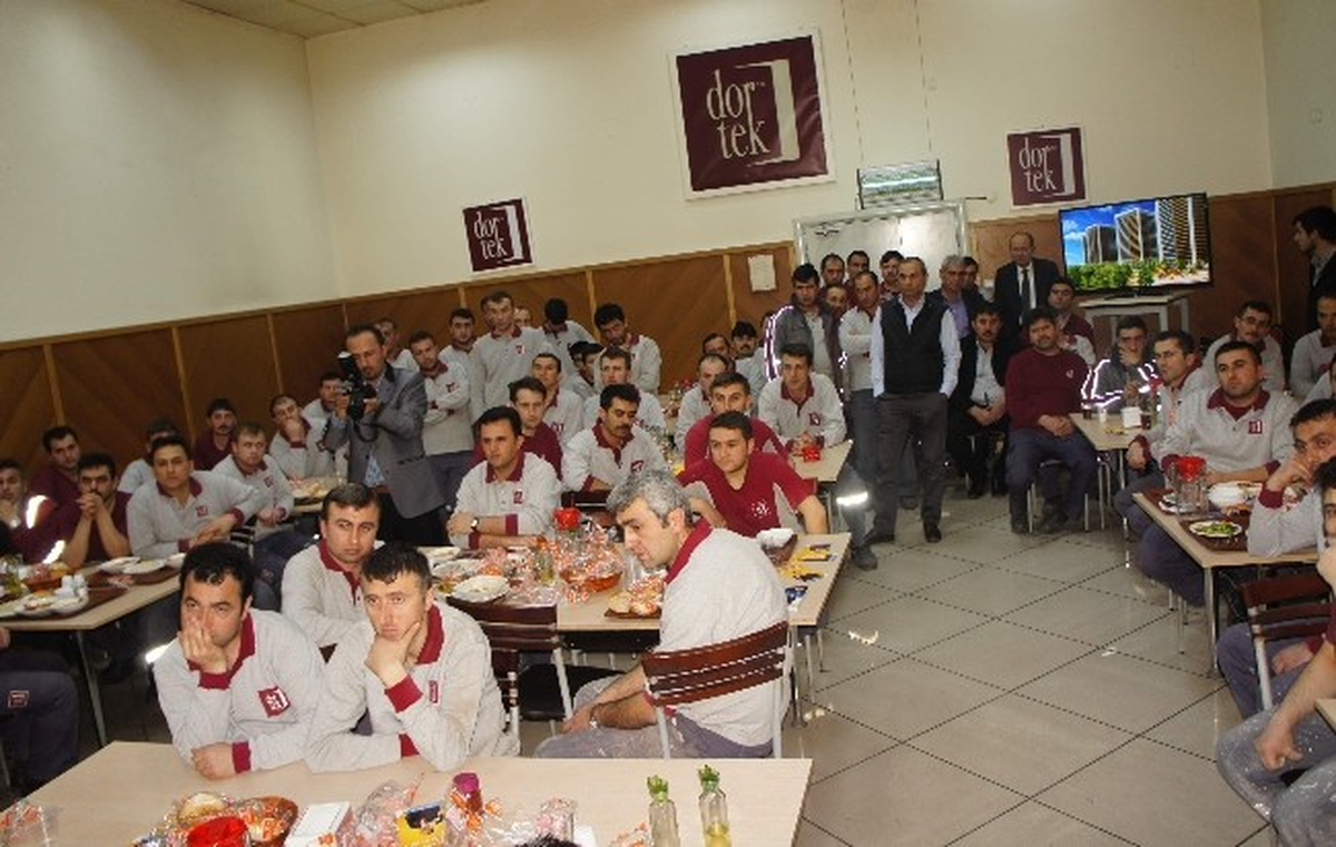 Tahsin Babaş\'tan İşçilere Konut Müjdesi
