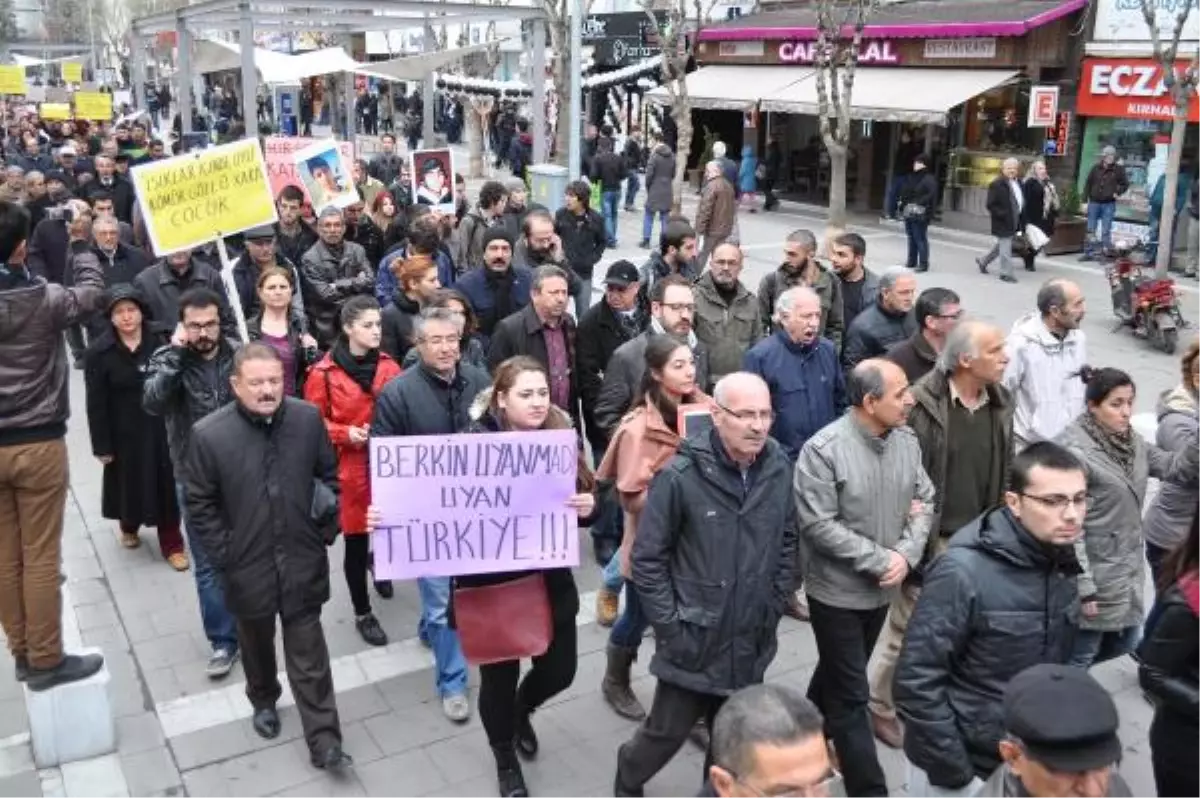 Uşak\'ta Bin Kişi Berkin İçin Yürüdü