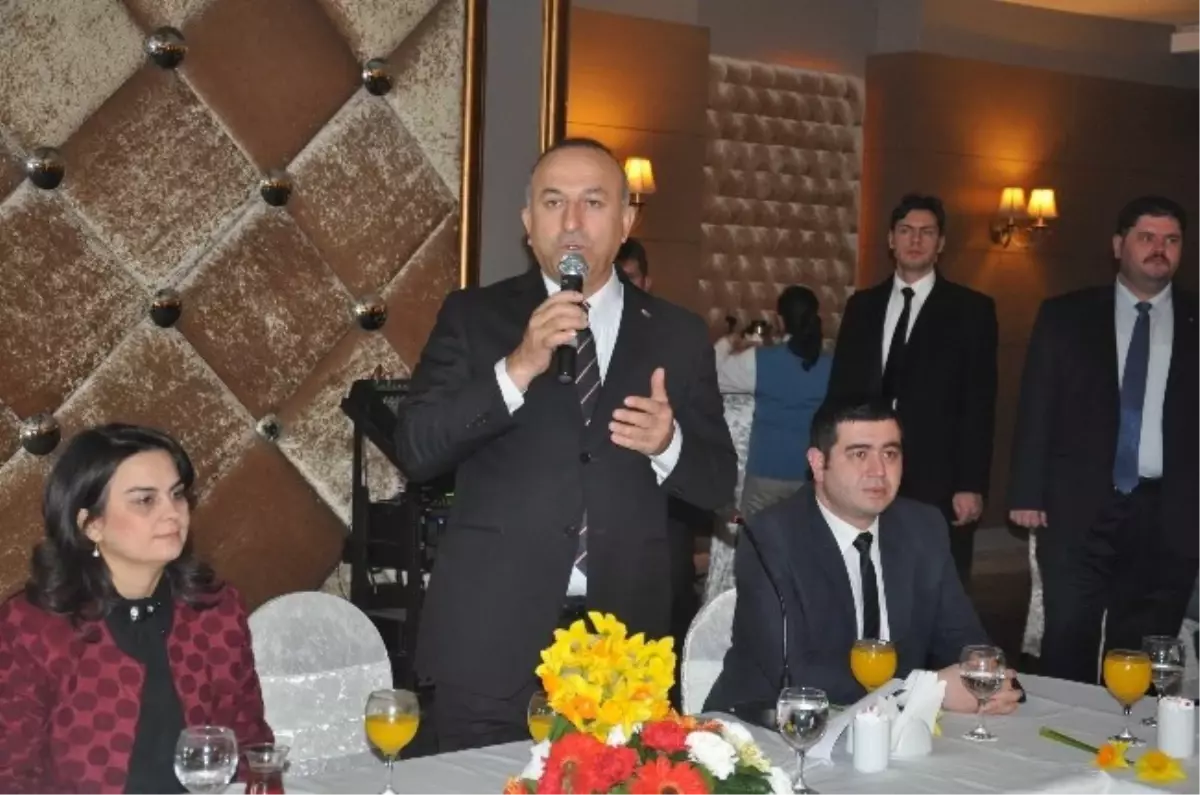 AB Bakanı Mevlüt Çavuşoğlu: "30 Mart\'ta Millet Bu Oyunu Bozacak"