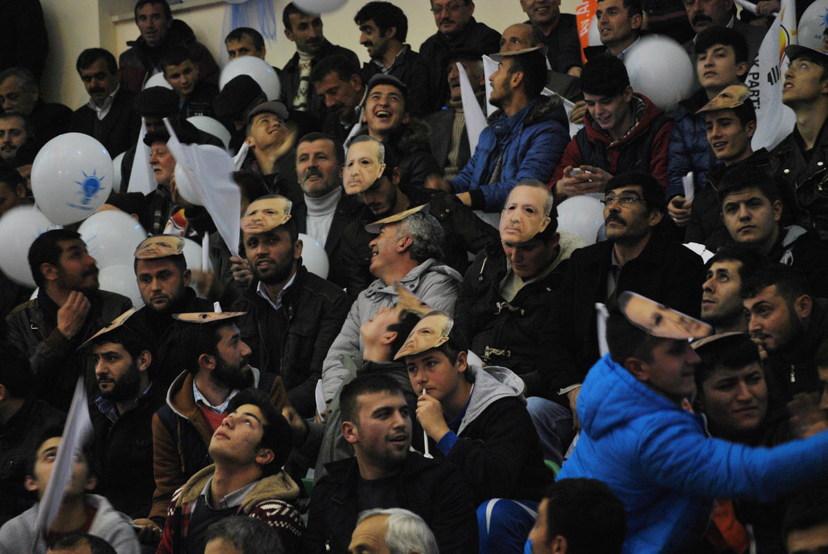 AK Parti Genel Başkan Yardımcısı Kurtulmuş, Ordu\'da Açıklaması