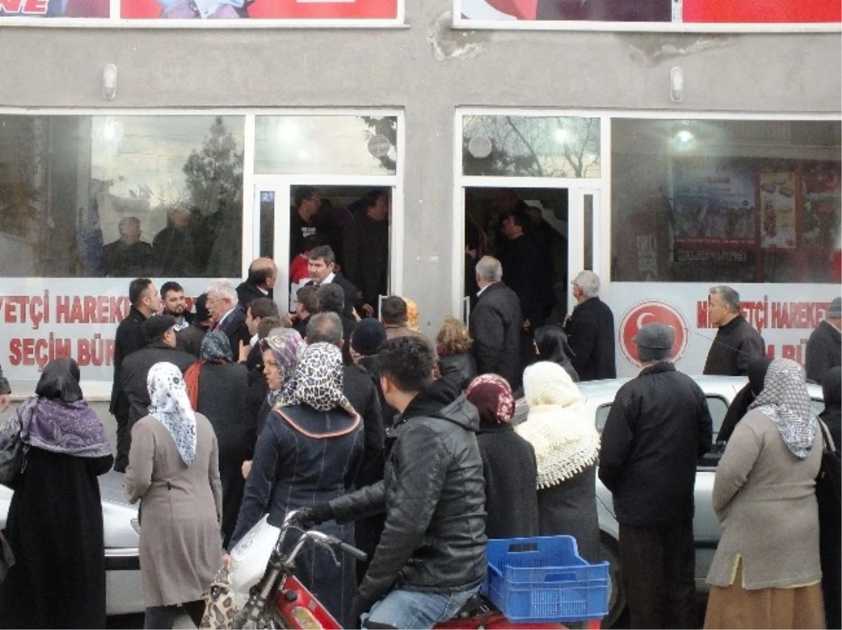 AK Partili Vekile MHP Seçim Bürosunda Saldırı