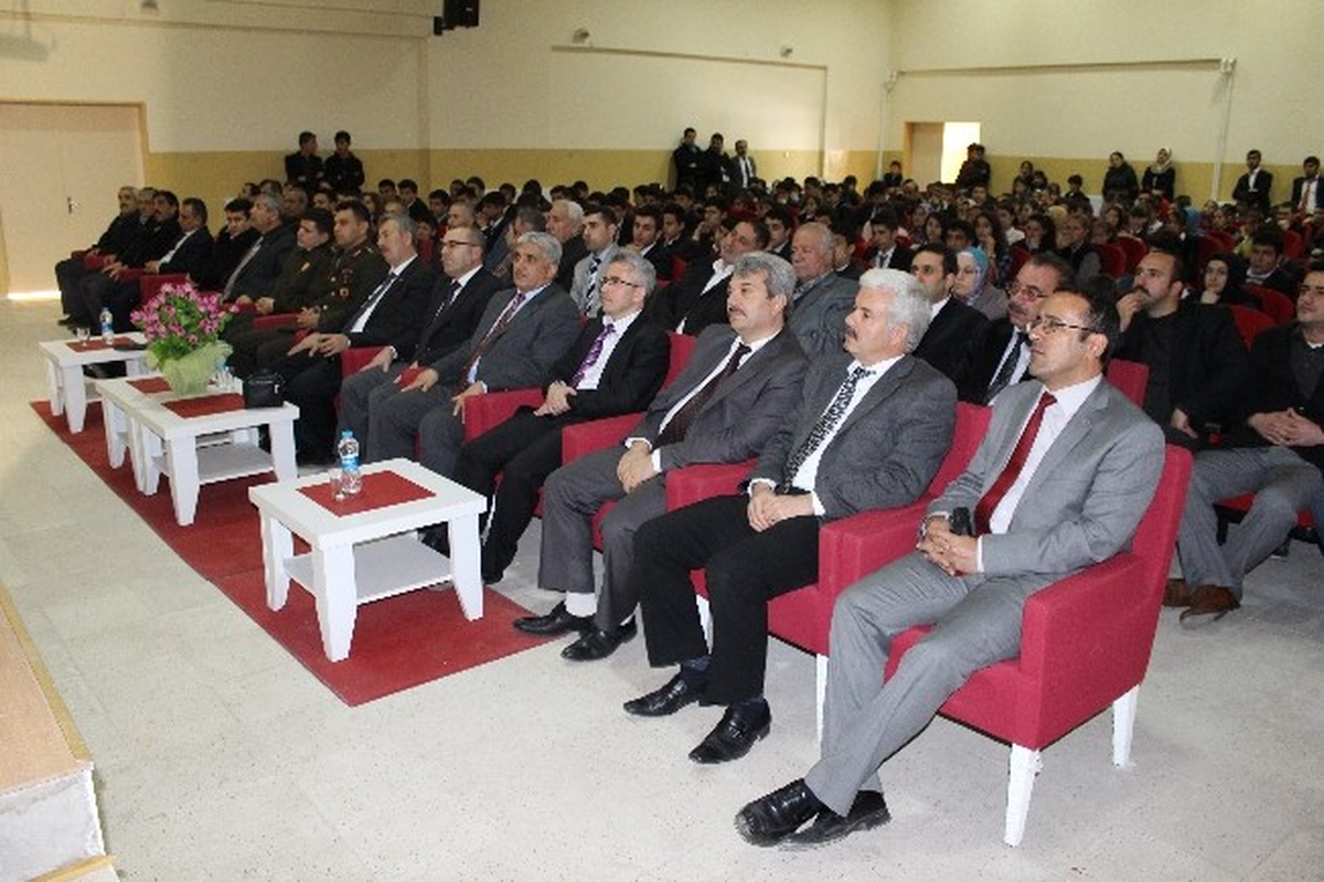 Arapgir\'de İstiklal Marşı\'nın Kabulünün 93. Yılı Kutlandı
