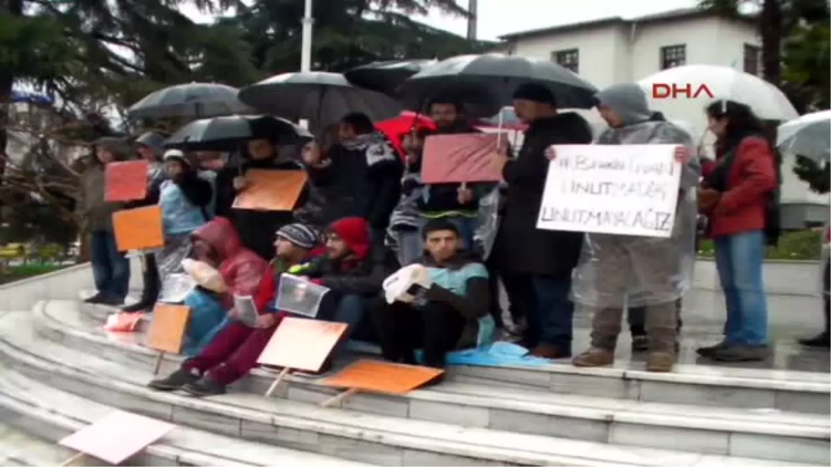 Bursa\'da Öğrenciler Berkin İçin Oturma Eylemi Yaptı