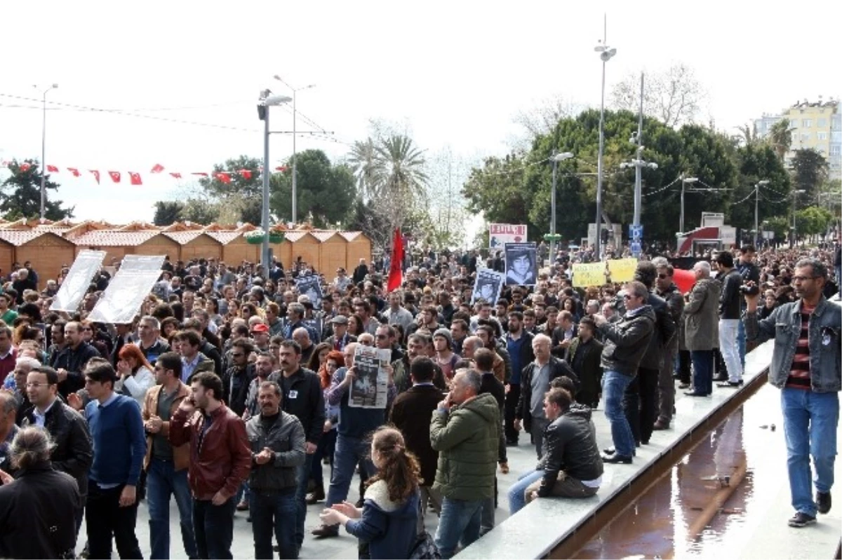 Şanlıurfa\'da Kesk Üyelerinden Berkin Elvan ve Hdp Protestosu