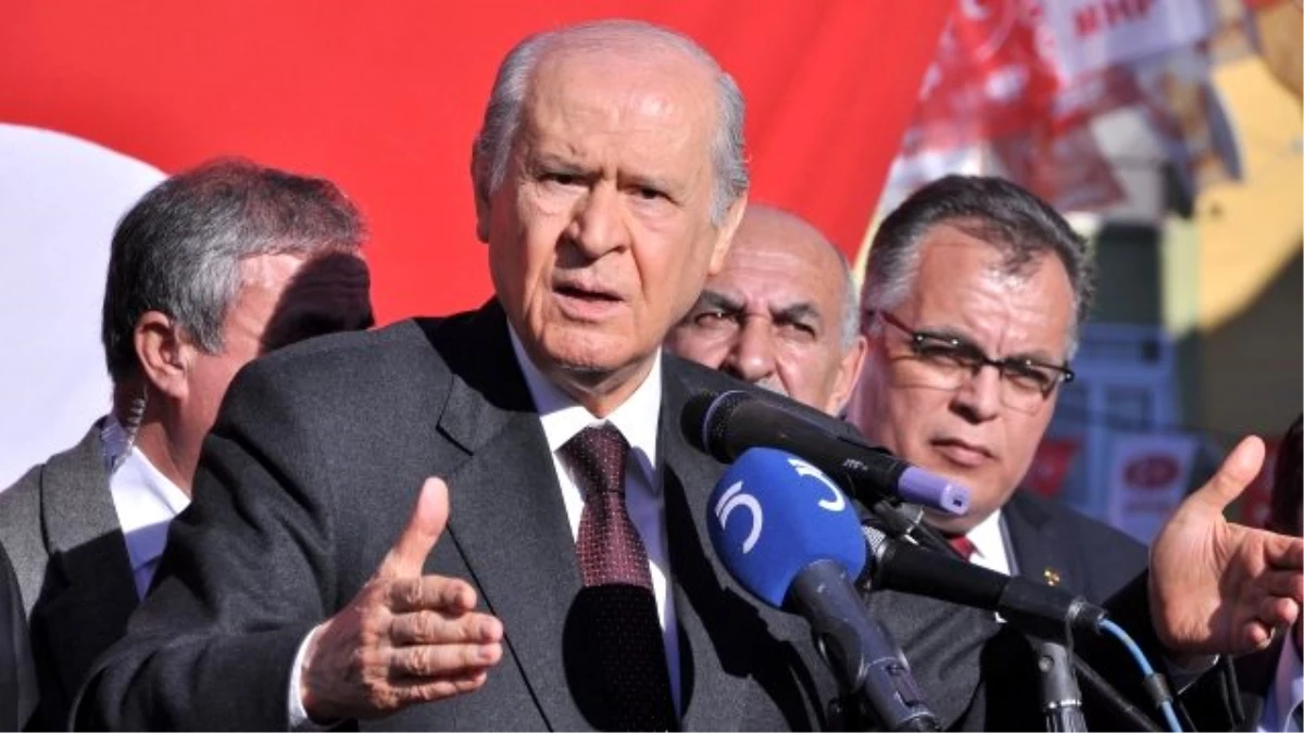 Bahçeli\'den Aydın\'da Gece Mitingi