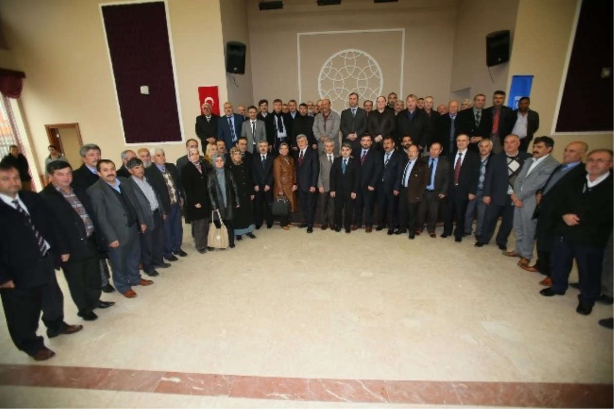 Başkan Karaosmanoğlu, Körfez\'de Muhtarlarla Buluştu