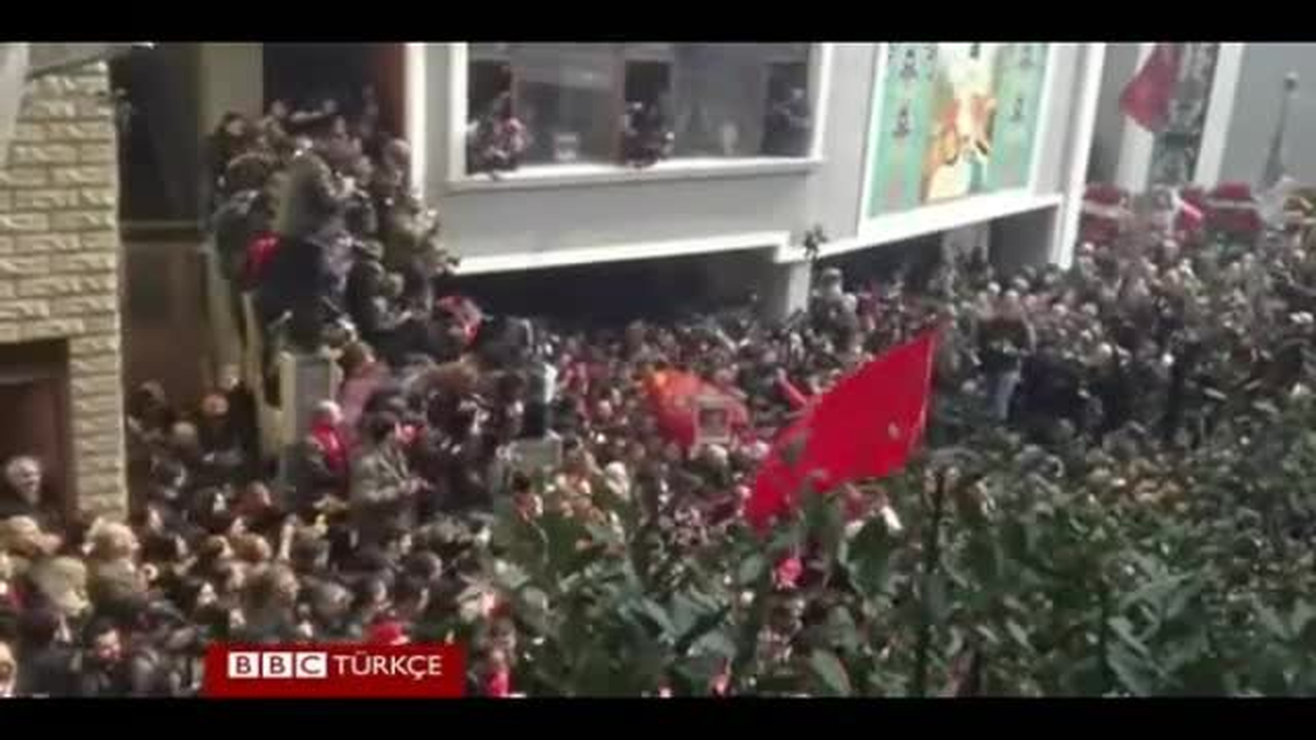 Berkin Alkışlarla ve Sloganlarla Uğurlandı
