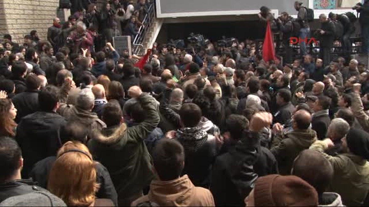 Berkin Elvan İçin Okmeydanı Cemevi\'nde Tören Düzenlendi