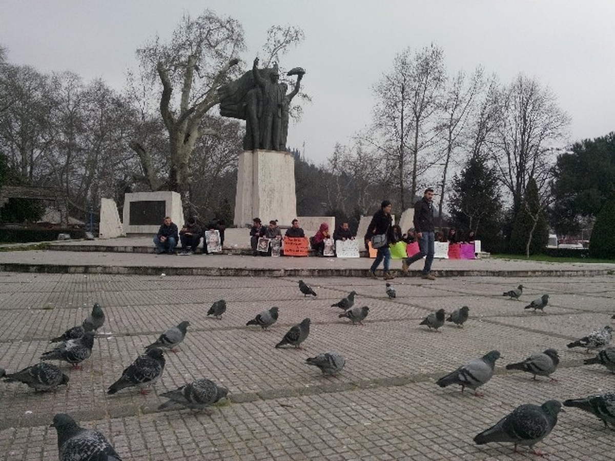 Berkin Elvan İçin Oturma Eylemi Yapıyorlar