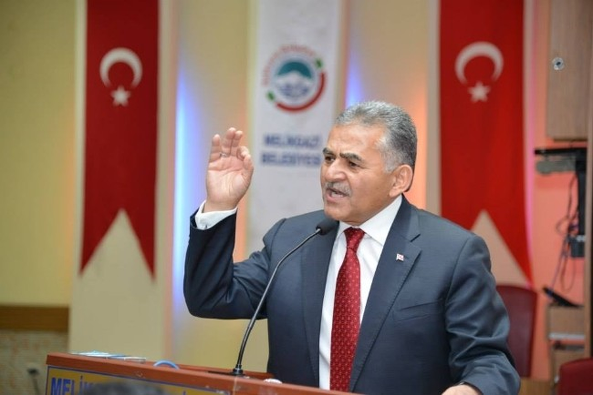 Büyükkılıç, Belediye Çalışanlarıyla Buluştu