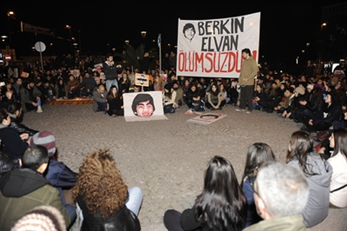 Çanakkale\'de Berkin Elvan Yürüyüşü