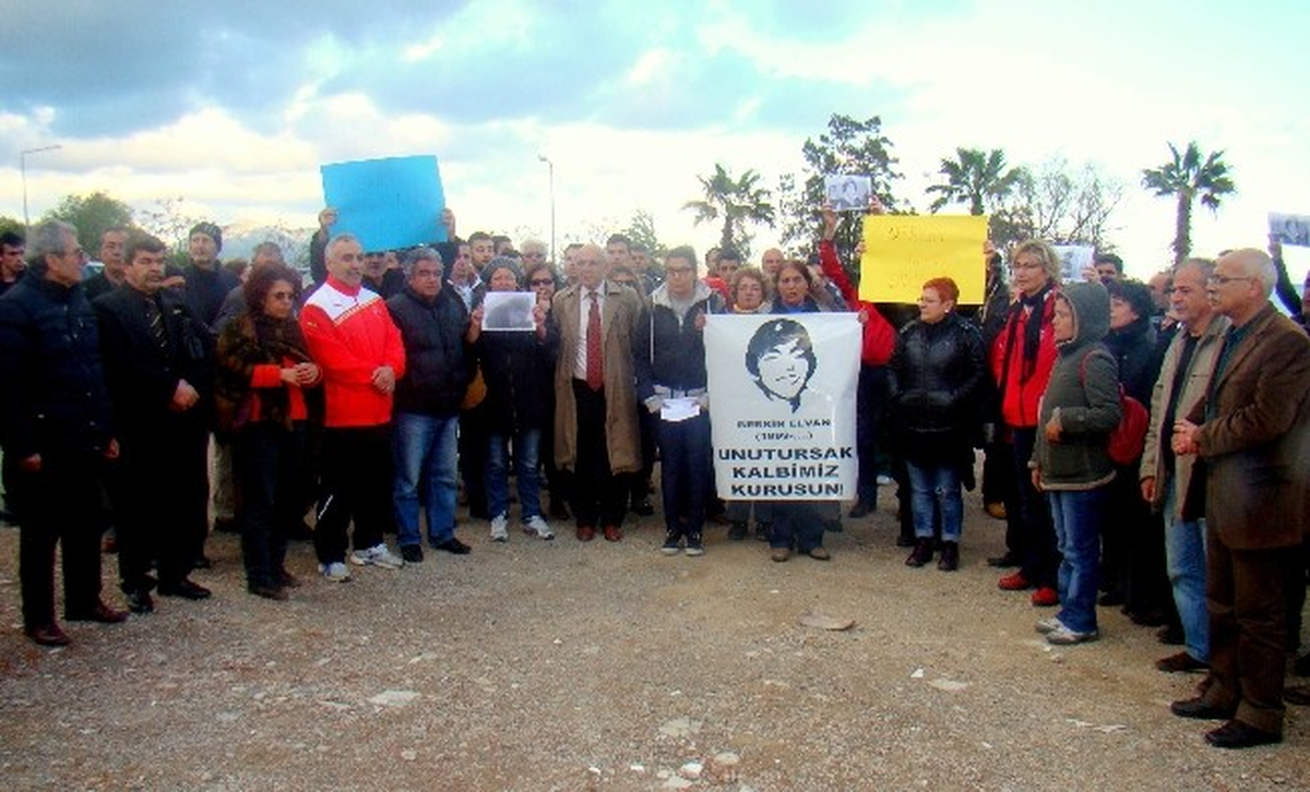 Datça\'da Berkin Elvan İçin Saygı Duruşu Yapıldı