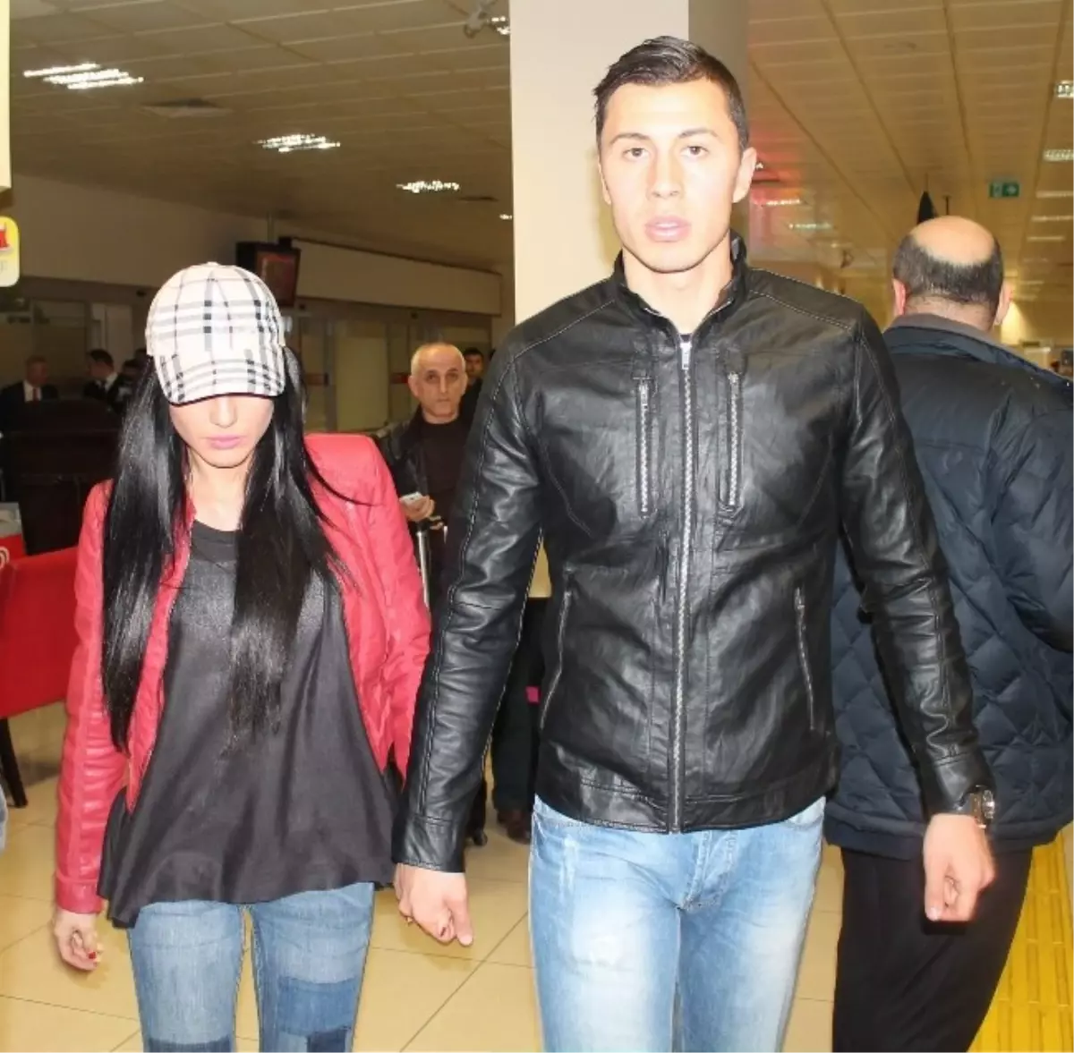 Emre Güral, Trabzon\'a Moralli Döndü