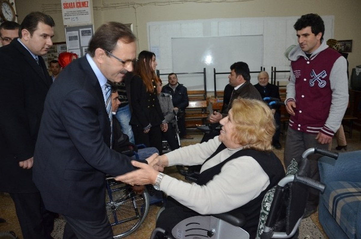 Engellilerin Asansörlü Minibüs İsteği