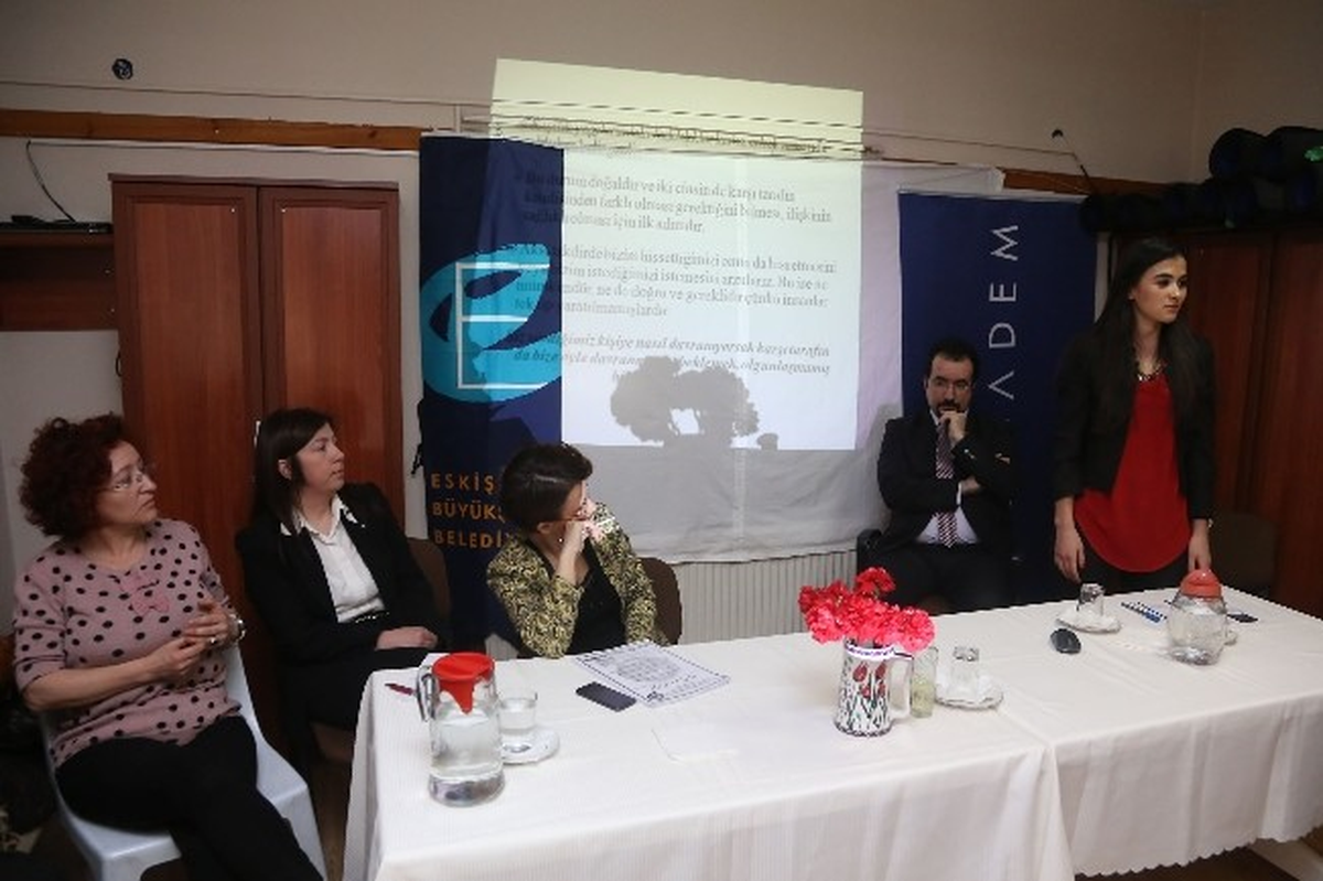 Eskişehir\'de \'Kadın ve Çocuk Hastalıkları ve Hukuki Boyutları\' Semineri