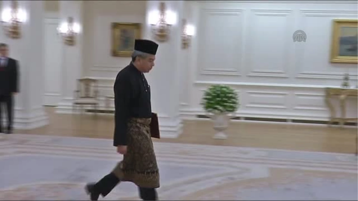 Gül, Malezya Büyükelçisi Zin\'i Kabul Etti