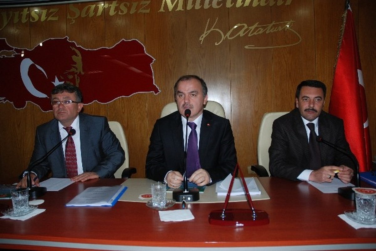 İl Genel Meclisi\'nde Eller Son Kez Kalktı