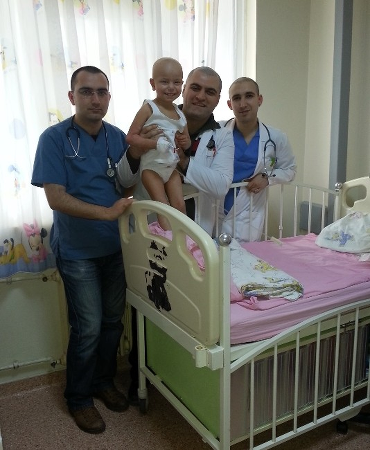 İntern Doktorlarından Empati