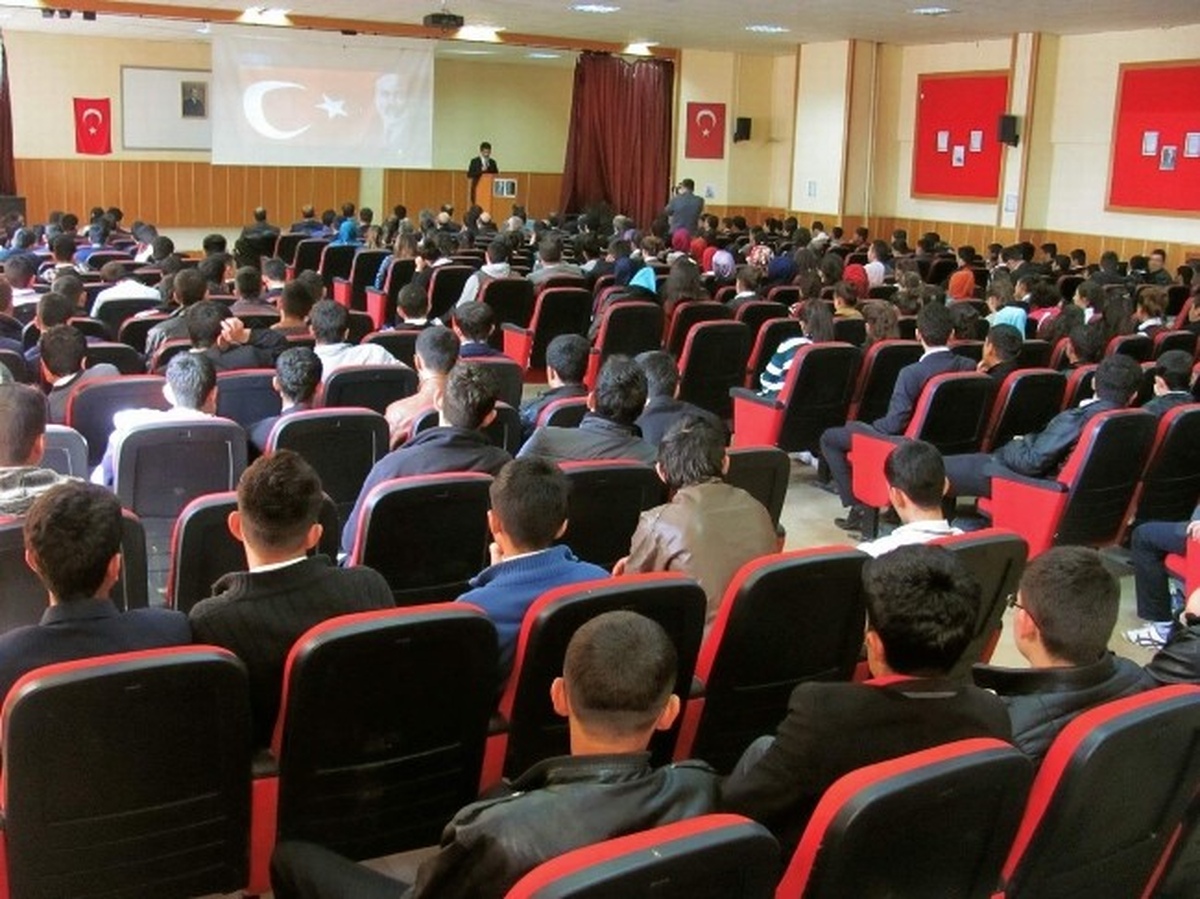 Araban\'da İstiklal Marşının Kabulü Coşkuyla Kutlandı