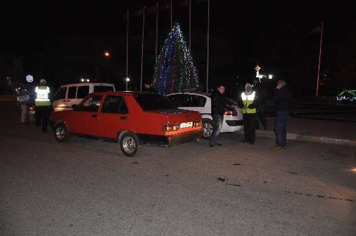 Kırklareli\'de Şubat Ayı İçerisinde 23 Bin Araç Kontrol Edildi