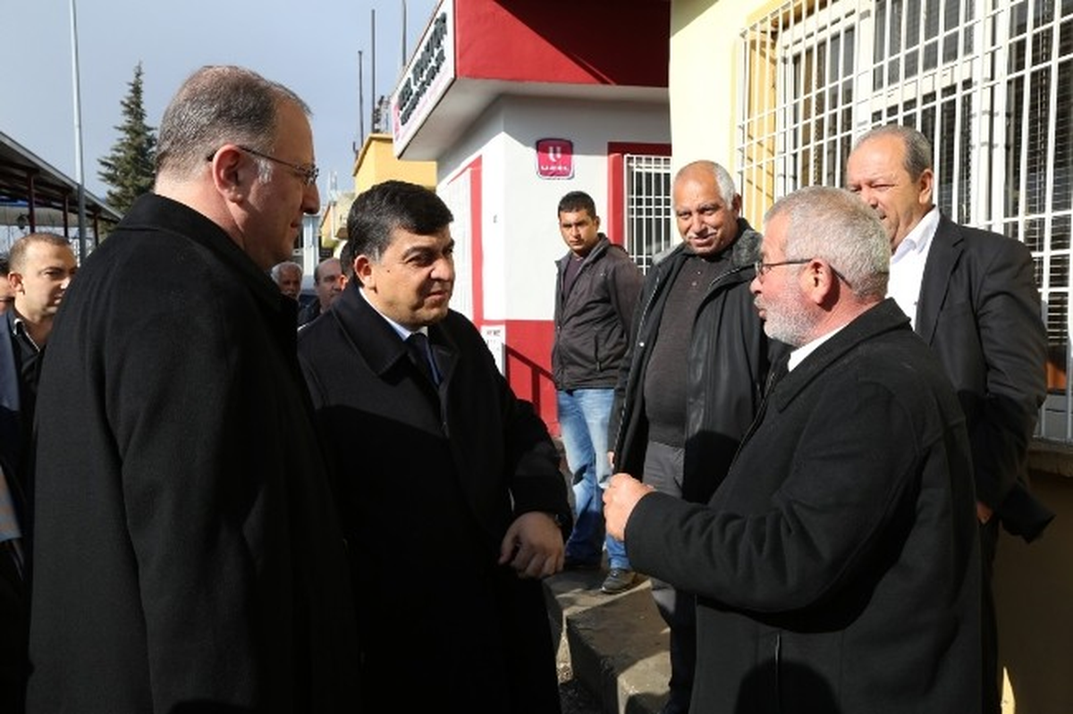 Koçer ve Fadıloğlu Traktörcüler ile Kuruyemişçiler Sitesi\'ni Gezdi