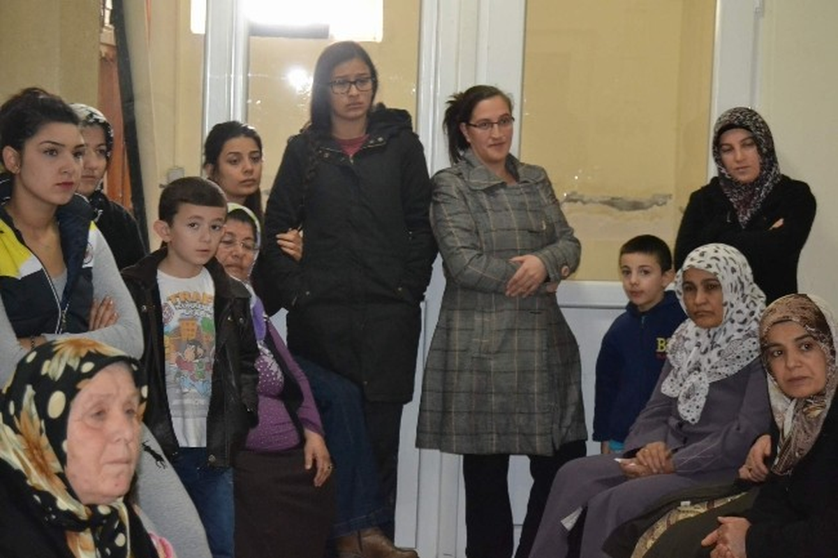 Baba Cinnetinin Yaşandığı Binanın Sakinleri Uyuyamıyor