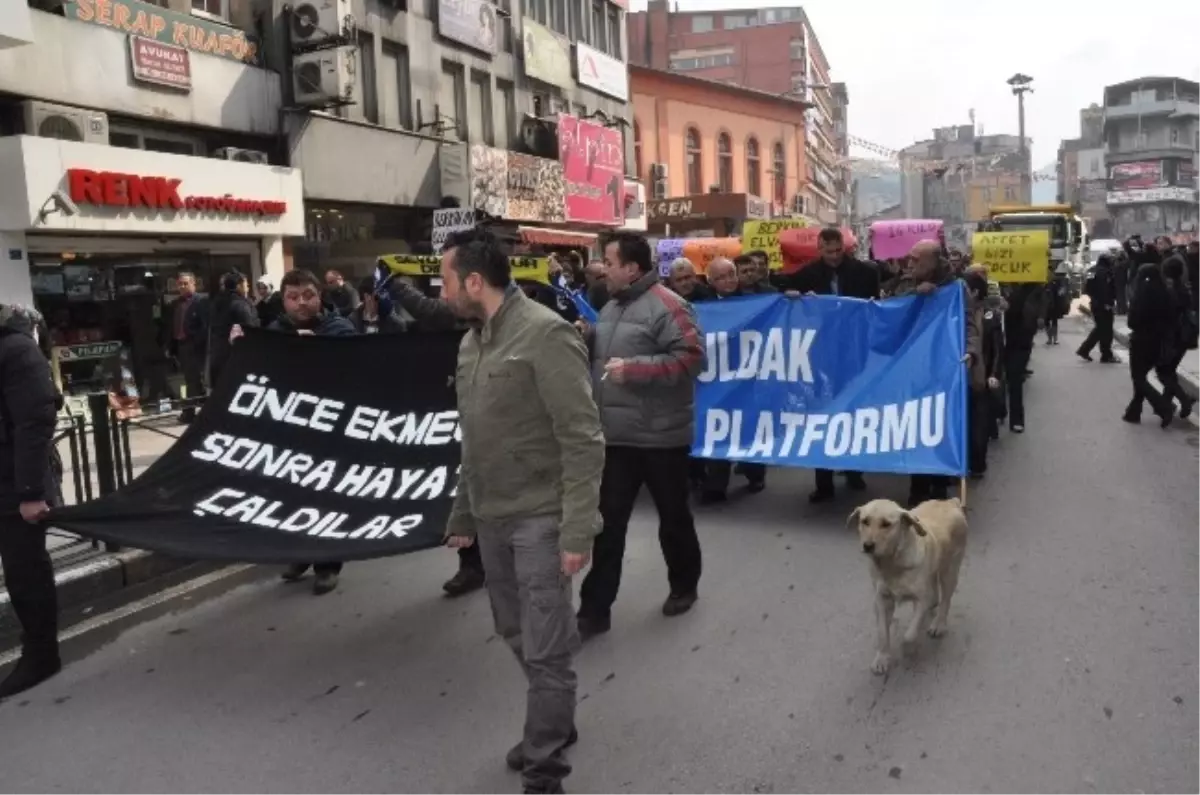 Zonguldak\'ta Berkin Elvan İçin Yürüdüler