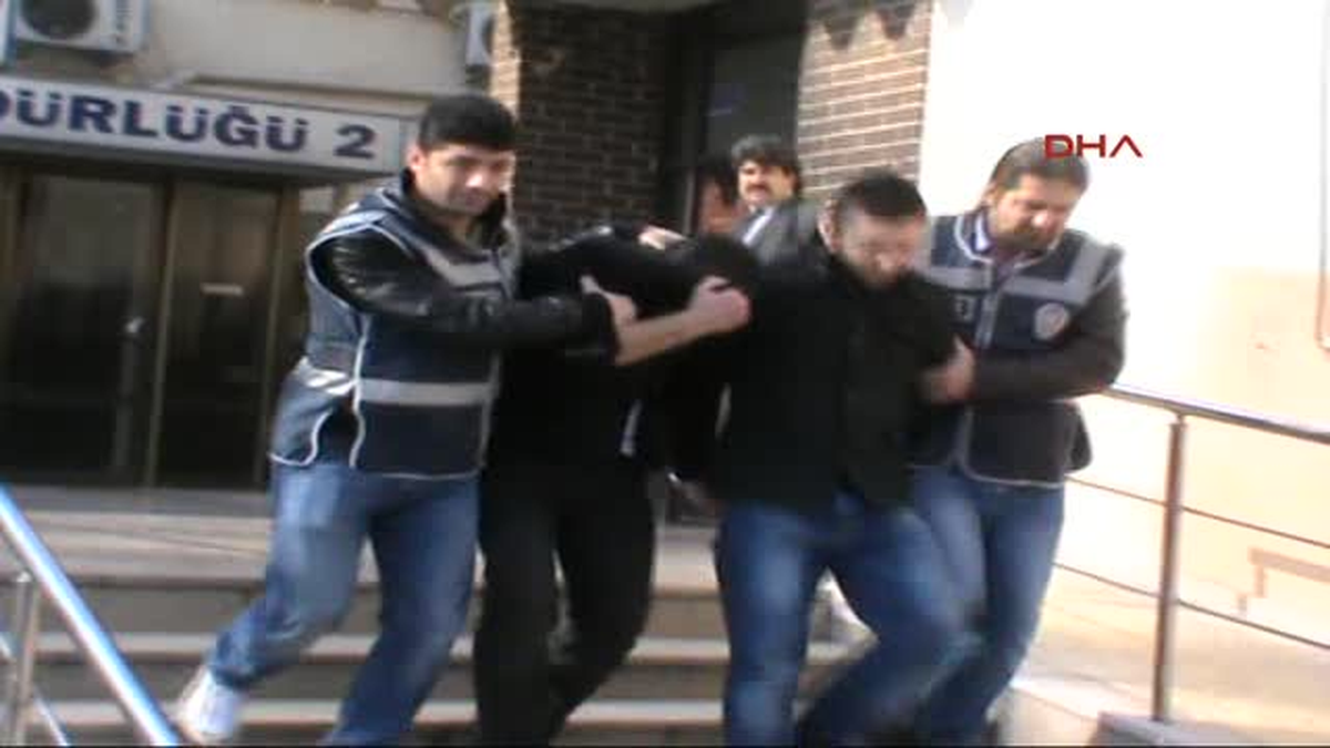 21 Kilo Esrarı İçeceklermiş