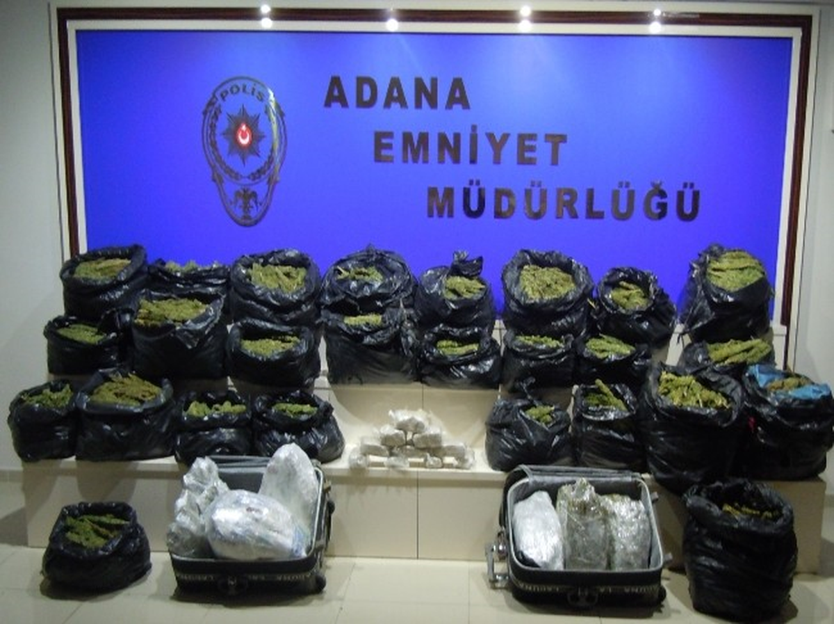 Adana\'da Uyuşturucu Operasyonları