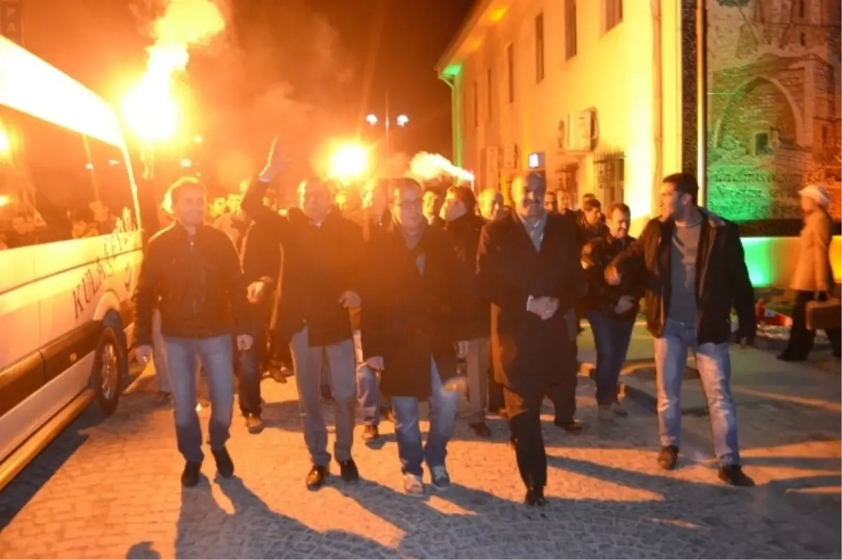 Ak Gençlik\'ten Selim Aşkın\'a Tam Destek