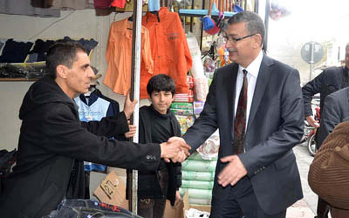 AK Parti Adayı Güvenç Esnafı Dinledi