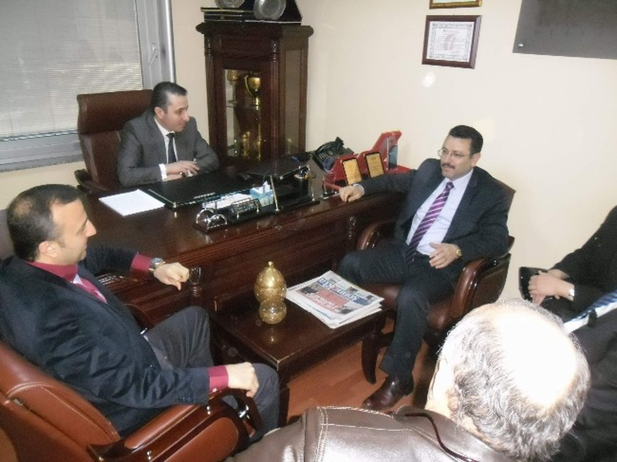 AK Parti Ortahisar Belediye Başkan Adayı Genç\'ten Özel İmperial Hastanesi\'ne Ziyaret