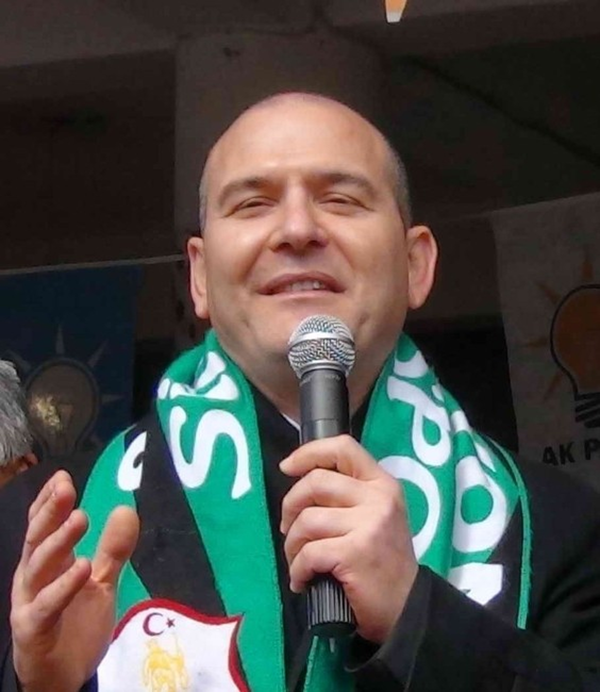 Ak Partili Soylu Simav\'da
